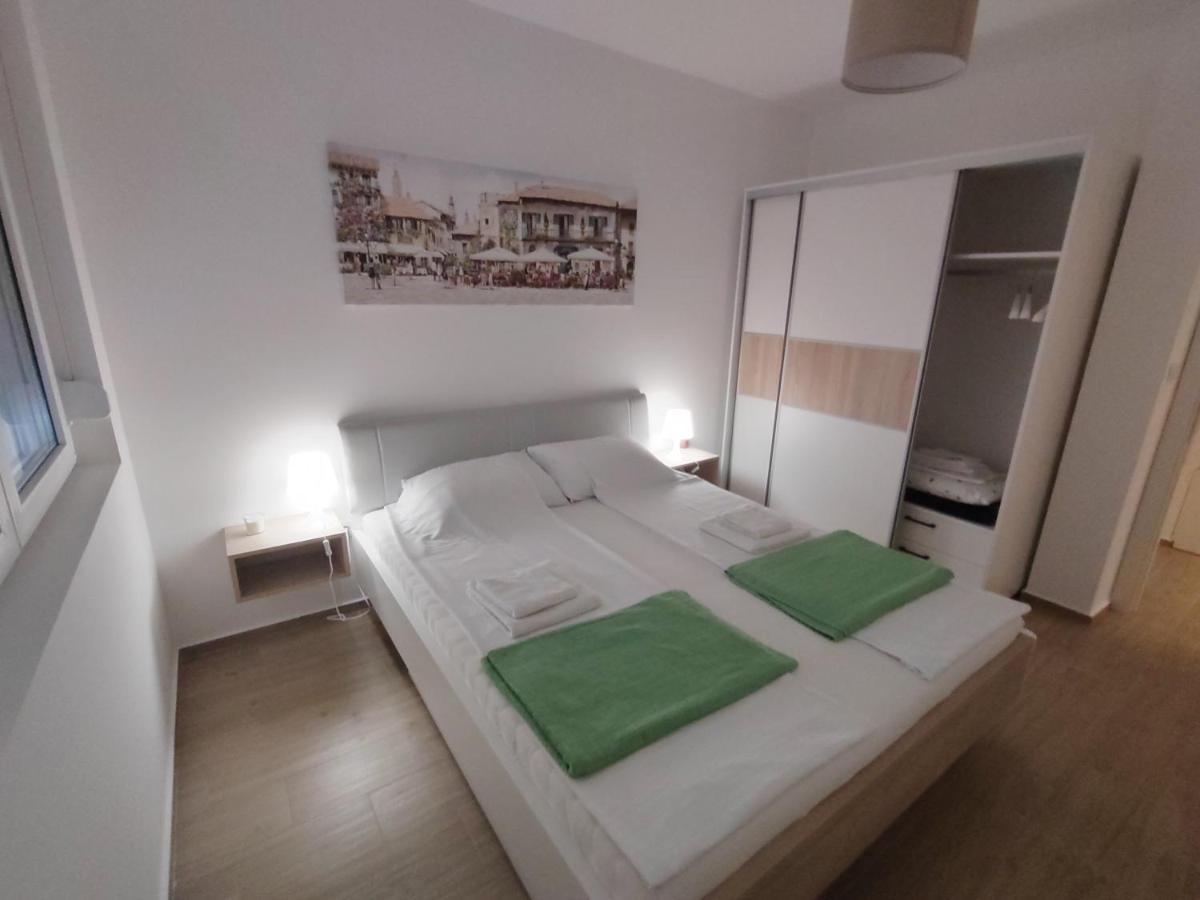 Lovely One Bedroom Apartment Ub Екстериор снимка